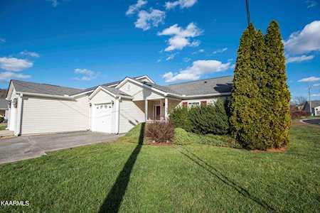 2300 Bright Oak Way Knoxville, TN 37931