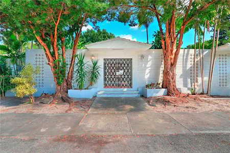 1005 NE 95th St Miami Shores, FL 33138