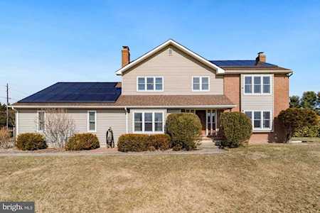 64 Eayrestown Rd Medford, NJ 08055