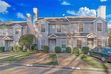 32 Madison Chase Hampton, VA 23666