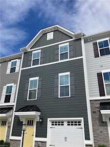 1733 Ark Royal Rd Chesapeake, VA 23323