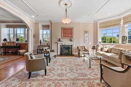 109 Commonwealth Avenue #7 Boston, MA 02116
