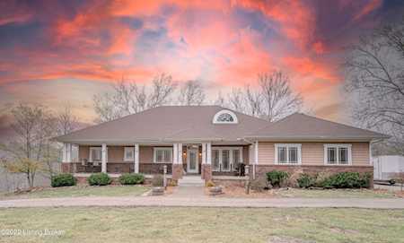 3088 Rockbridge Rd Shelbyville, KY 40065