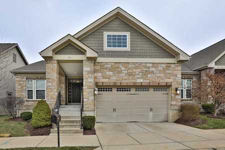 516 Trevi Ln Ballwin, MO 63011