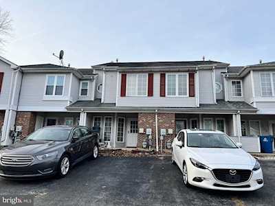 205 Lake Arrowhead Circle Bear, DE 19701
