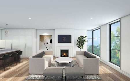100 Linden Street #307 Wellesley, MA 02482