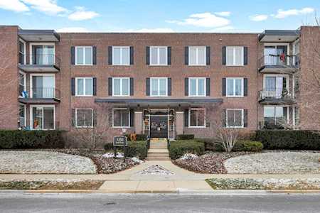 1350 N Western Ave #308 Lake Forest, IL 60045