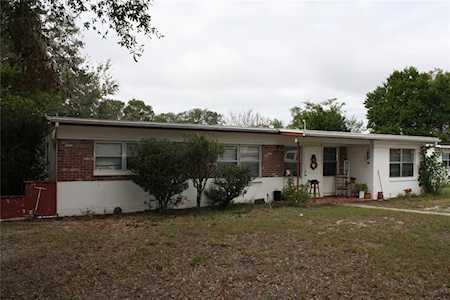 1311 Morningside Dr Lake Wales, FL 33853