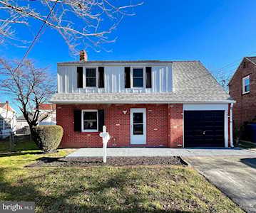 107 Roosevelt Ave E New Castle, DE 19720