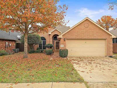 212 Fox Wood Drive McKinney, TX 75071