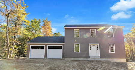 272 Putnam Hill Rd Lyndeborough, NH 03082