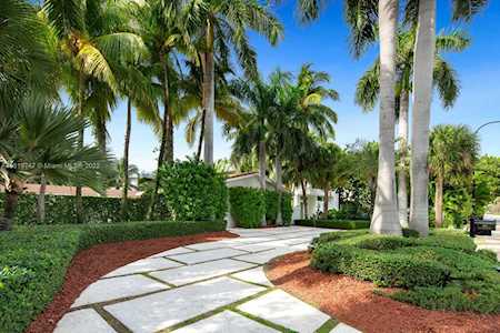 284 Ocean Blvd Golden Beach, FL 33160