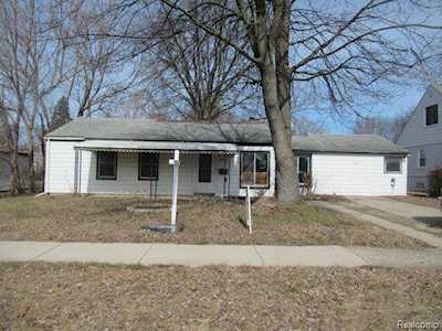 32730 Sheridan St Garden City, MI 48135