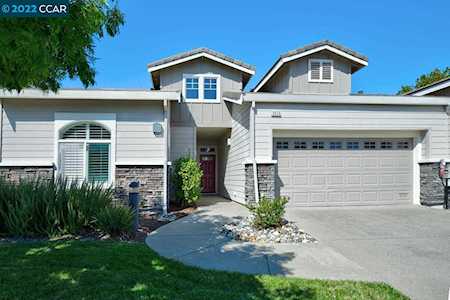3033 Grey Eagle Dr Walnut Creek, CA 94595