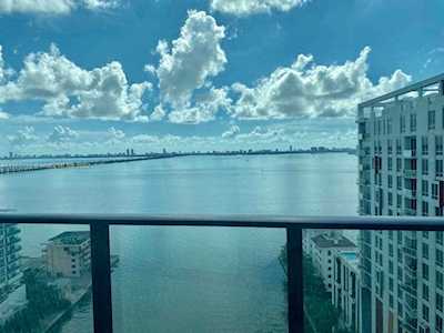460 NE 28th St #1807 Miami, FL 33137