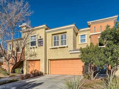 10800 Amber Ridge Dr #104 Las Vegas, NV 89144