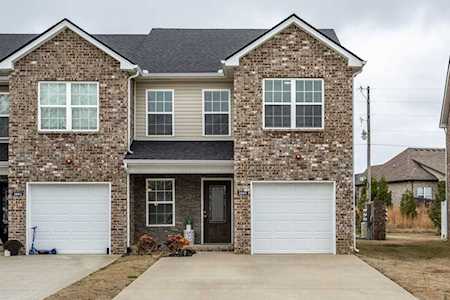 2055 Downstream Dr Ashland City, TN 37015