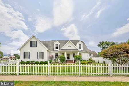 704 Lincoln Ave Delmar, DE 19940