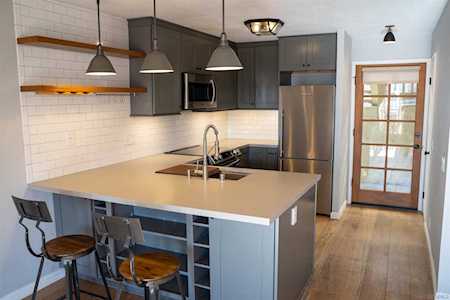 3975 Hortensia Street #E6 San Diego, CA 92110