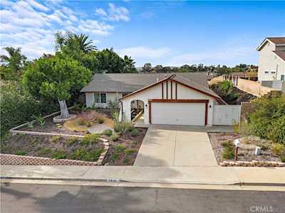 24161 Novia Circle Mission Viejo, CA 92691