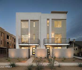 825 N 9th Avenue #12 Phoenix, AZ 85007
