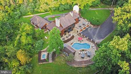 175 Pleasant Valley Titusville, NJ 08560