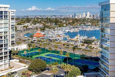1760 Avenida Del Mundo #1401 Coronado, CA 92118