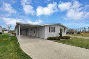 688 Youn-Kin Parkway Columbus, OH 43207