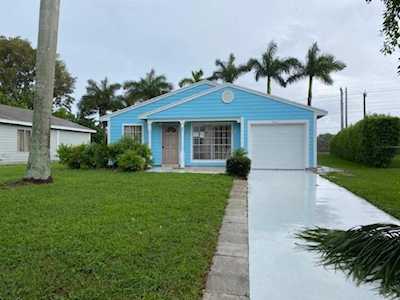 5420 Fife Ln Boynton Beach, FL 33472