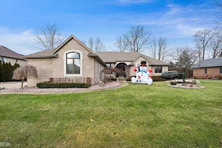 14253 Redwood Shelby Twp, MI 48315