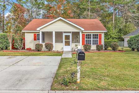 1049 Mistletoe Ct. Myrtle Beach, SC 29579