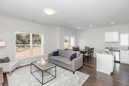 7719 NW 123rd Terrace Kansas City, MO 64163
