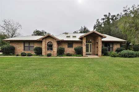 3703 White Oak Ct Lake Wales, FL 33898