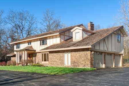 868 Mccormick Dr Lake Forest, IL 60045