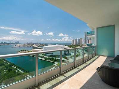 900 Biscayne Blvd #2202 Miami, FL 33132