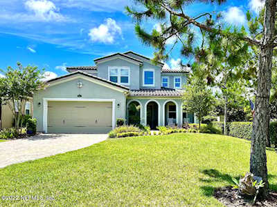 3185 Montilla DR Jacksonville, FL 32246