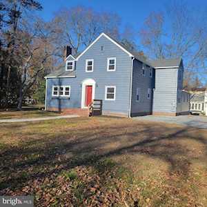 55 Maplewood Ave Penns Grove, NJ 08069