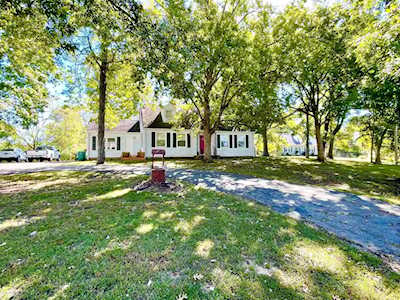 971 Yell Rd Lewisburg, TN 37091