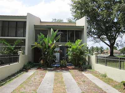 731 E Coco Plum Cir #1 Plantation, FL 33324