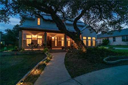 10259 Brangus RD Driftwood, TX 78619