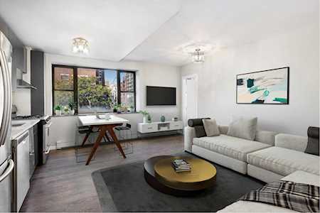 400 E 14th St #2B New York, NY 10009