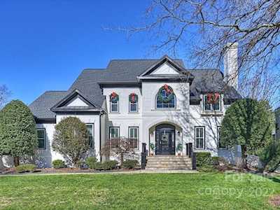 6518 Lundin Links Ln Charlotte, NC 28277