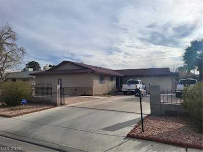 4935 Idaho Ave Las Vegas, NV 89104