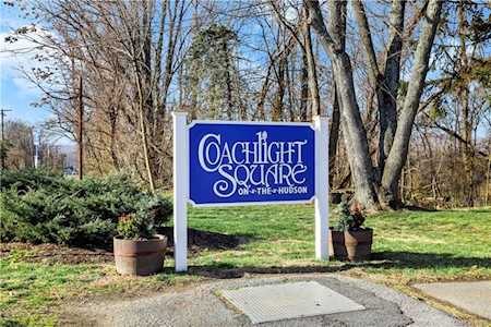116 Coachlight Square Montrose, NY 10548