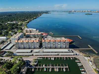 620 Edgewater Dr #405 Dunedin, FL 34698