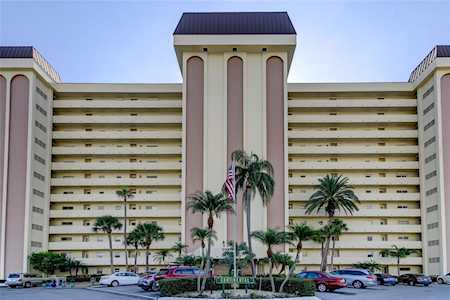 4775 Cove CIRCLE #904 St. Petersburg, FL 33708