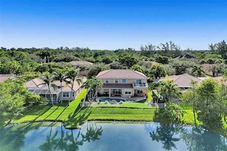 7413 NW 51st Way Coconut Creek, FL 33073