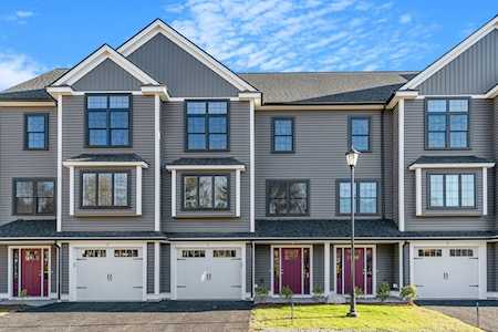 168 Lowell St #11 Wilmington, MA 01887