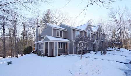 17 Pinehills Ln #1 Lincoln, NH 03251