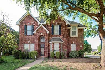 7900 Shoshoni Drive Arlington, TX 76002